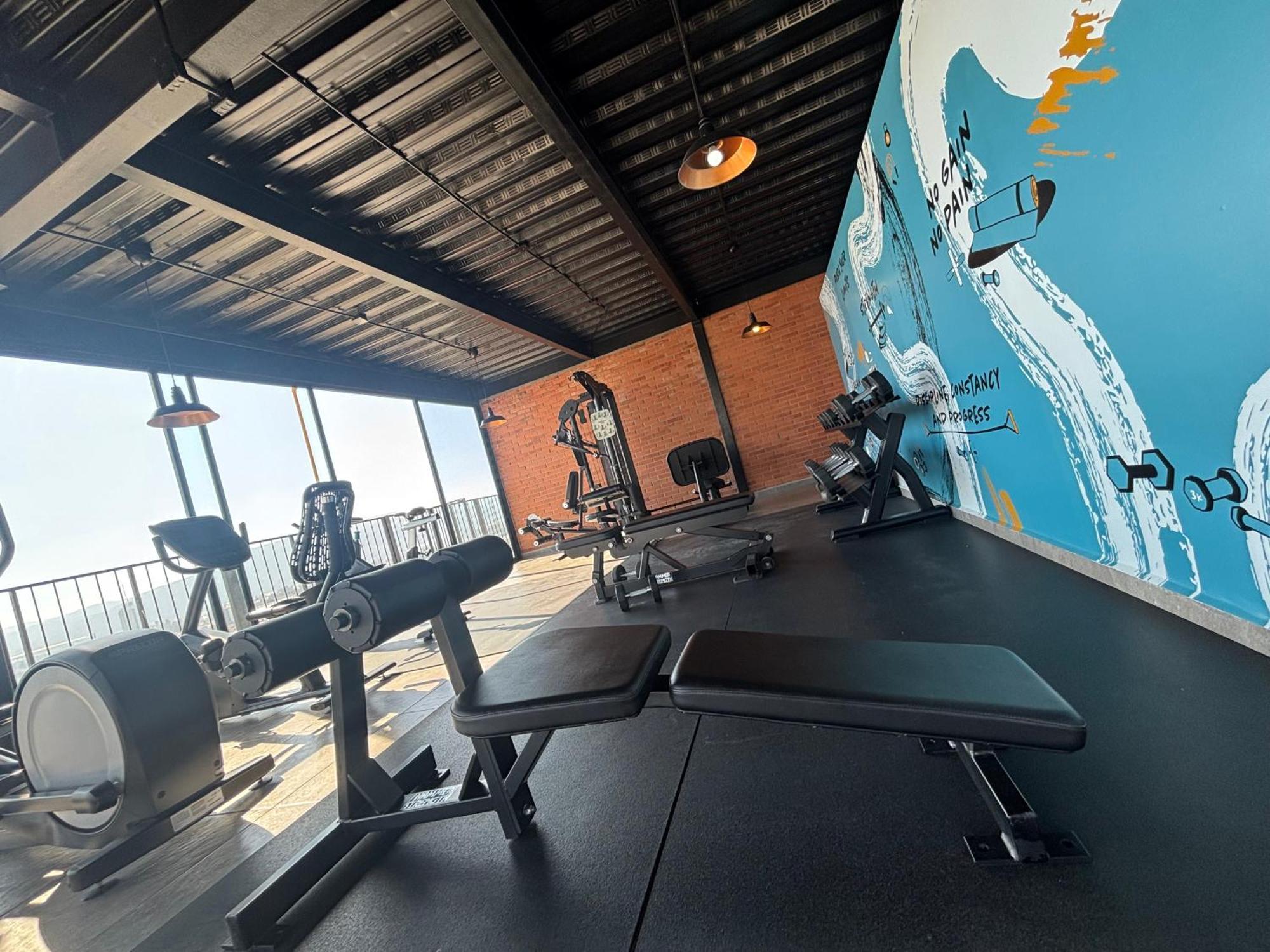 Departamento Residencial Con Alberca Y Gym *