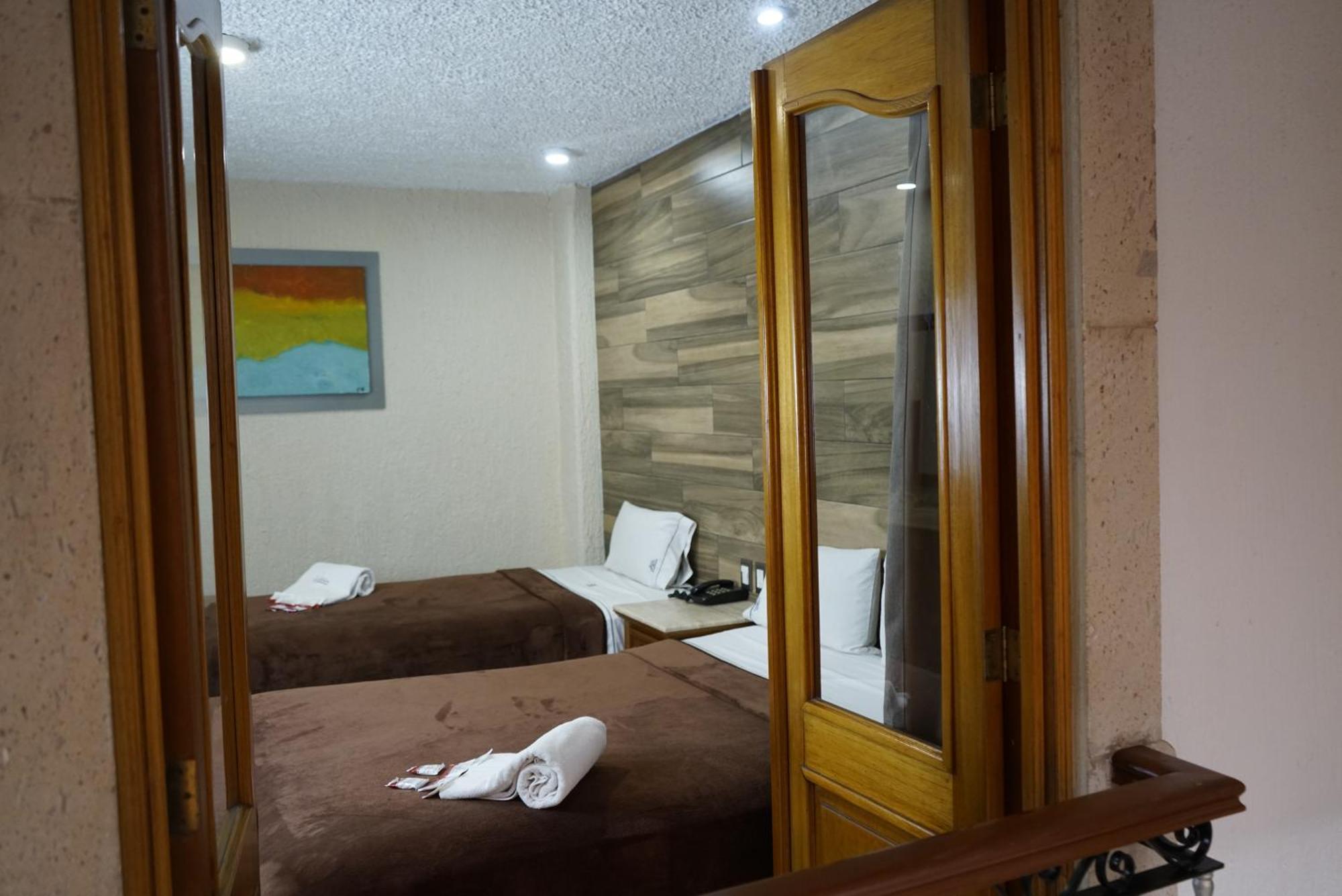 Hotel Santiago De Compostela - Centro Historico 4*