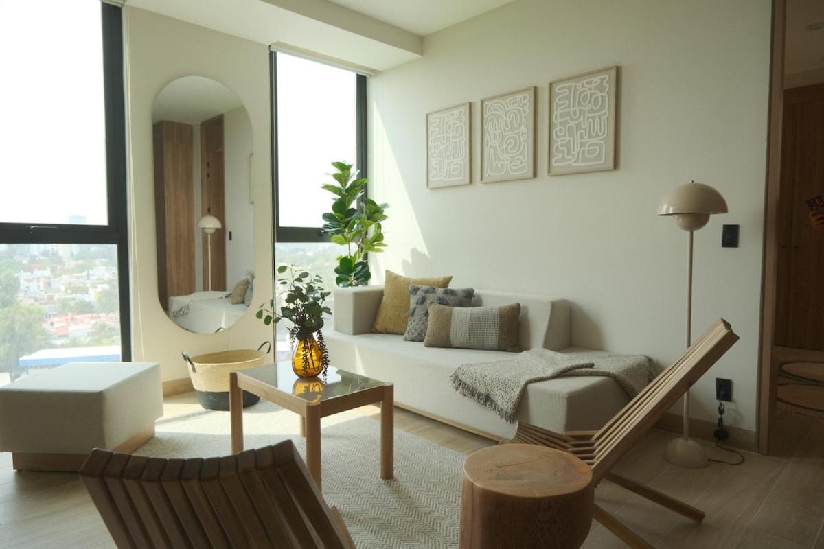 Mrw 2br Modern In Margot *