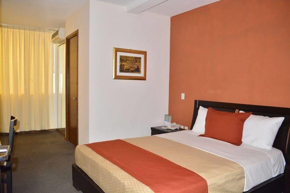 Porto Alegre Hotel Guadalajara