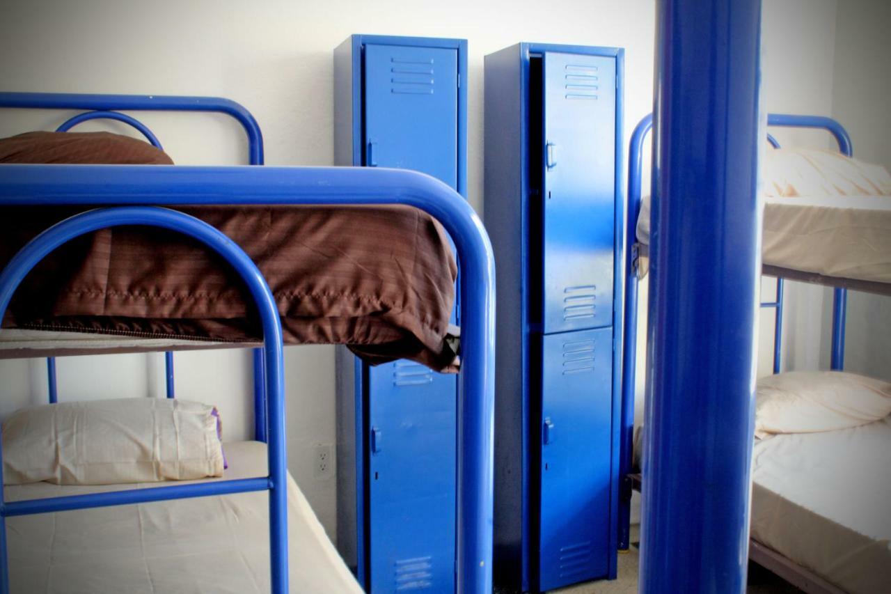 Americana Hostal