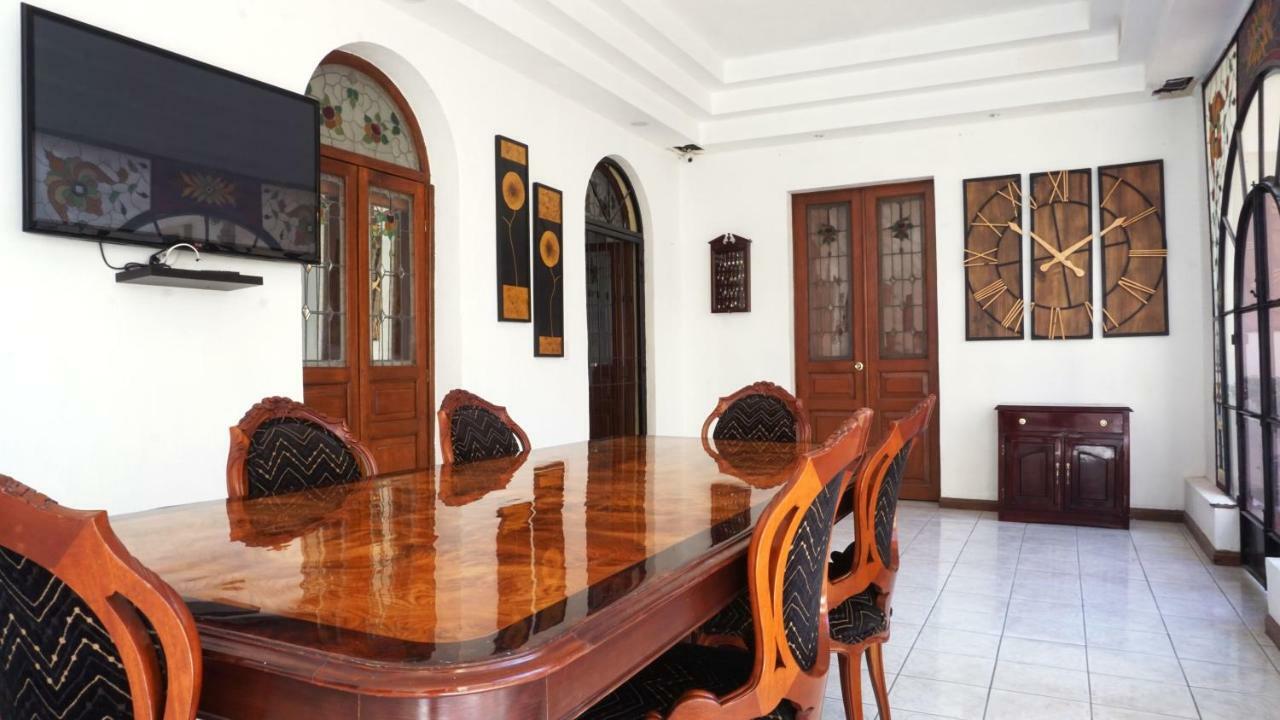 Casa De Los Vitrales