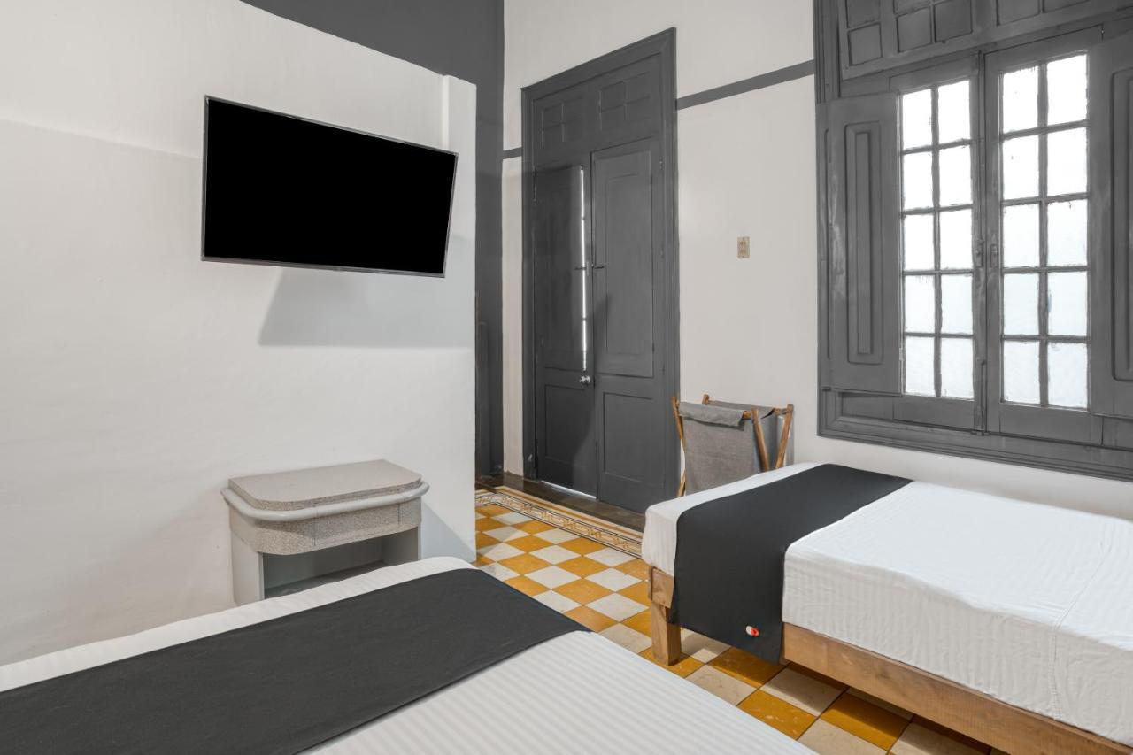 Hotel Capital O Downtown