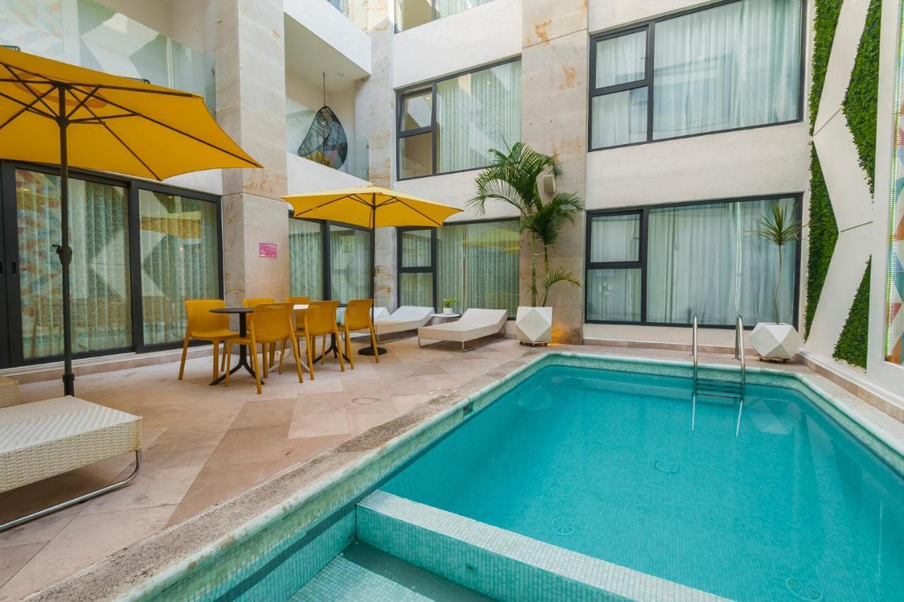 Fch Providencia - Exclusive For Adults