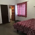 Hakal Housing Hostel Guadalajara