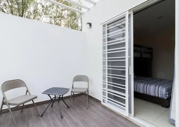 Casa Para Grupos Grandes Por El Iteso