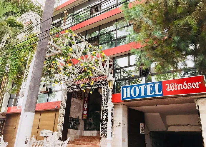 Hotel & Suites Windsor