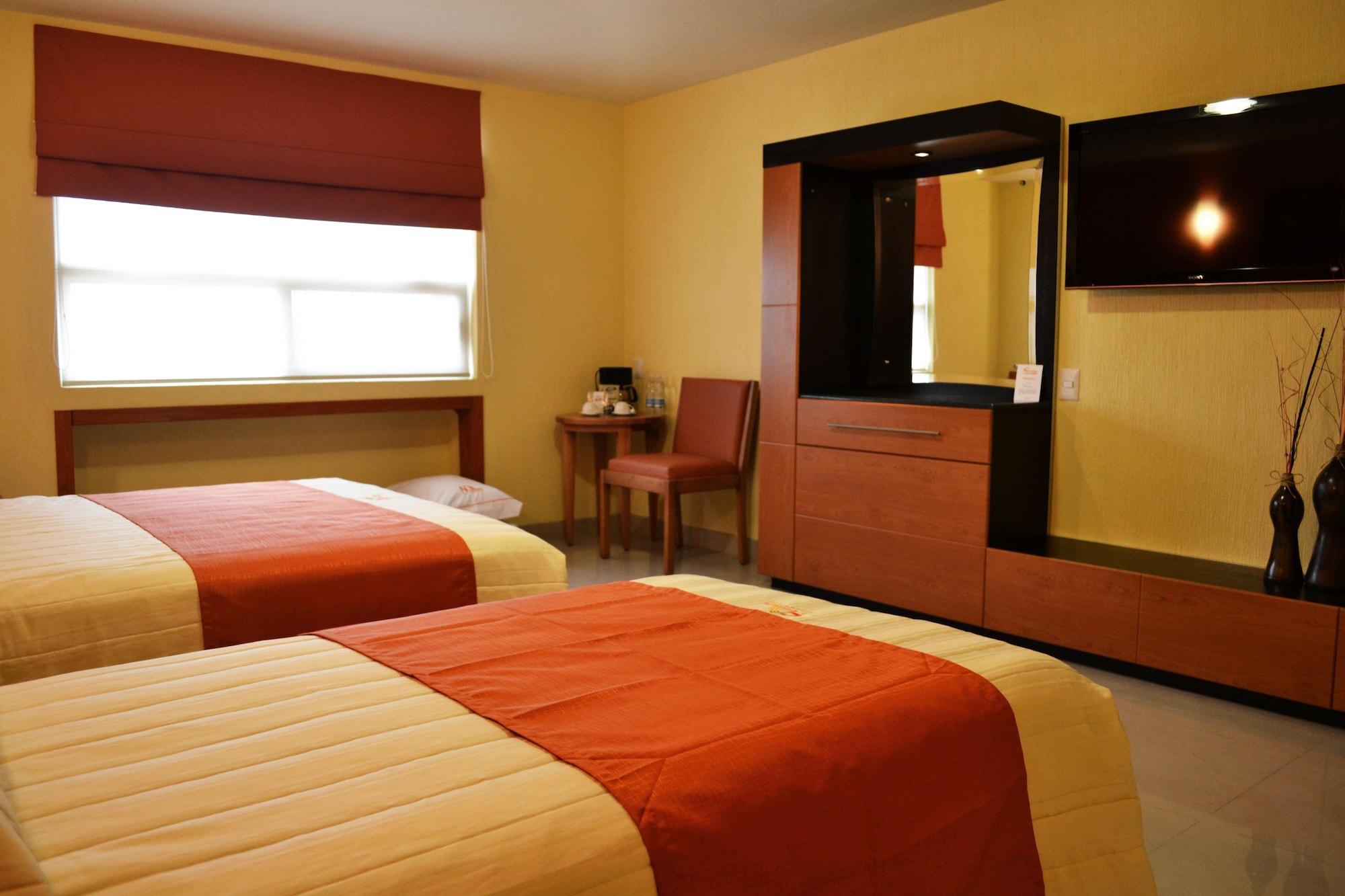 Hostalia Expo&business Class 4*