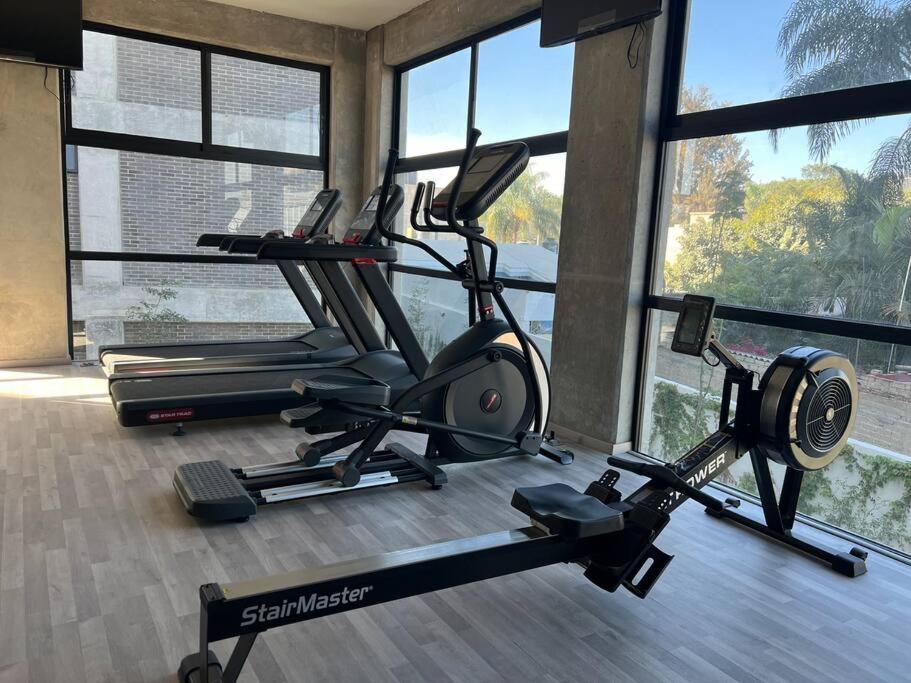 Depa Boho Al Sur Pet Friendly Piscina Gym Sala De Cine * Guadalajara