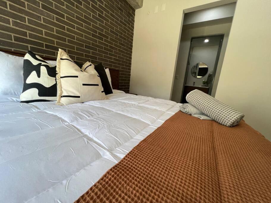 Apartment Depa Boho Al Sur Pet Friendly Piscina Gym Sala De Cine Guadalajara