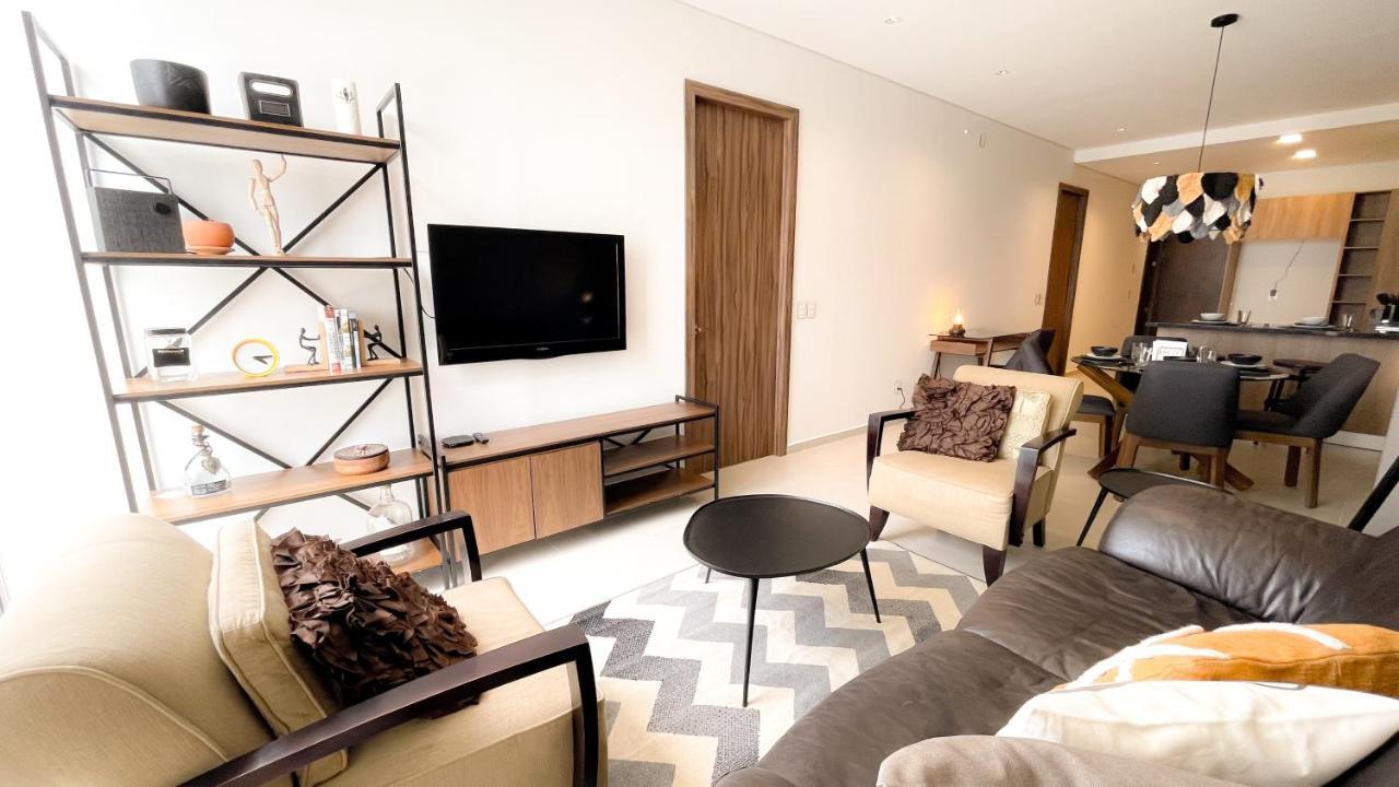Amerittania 402 Apartment *