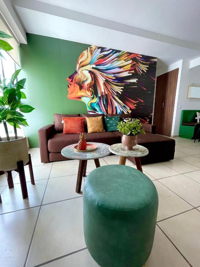 Apartamento 3 Recamaras Con Alberca Y Gym En 