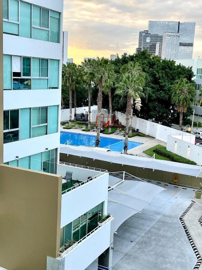 Apartamento 3 Recamaras Con Alberca Y Gym En 
