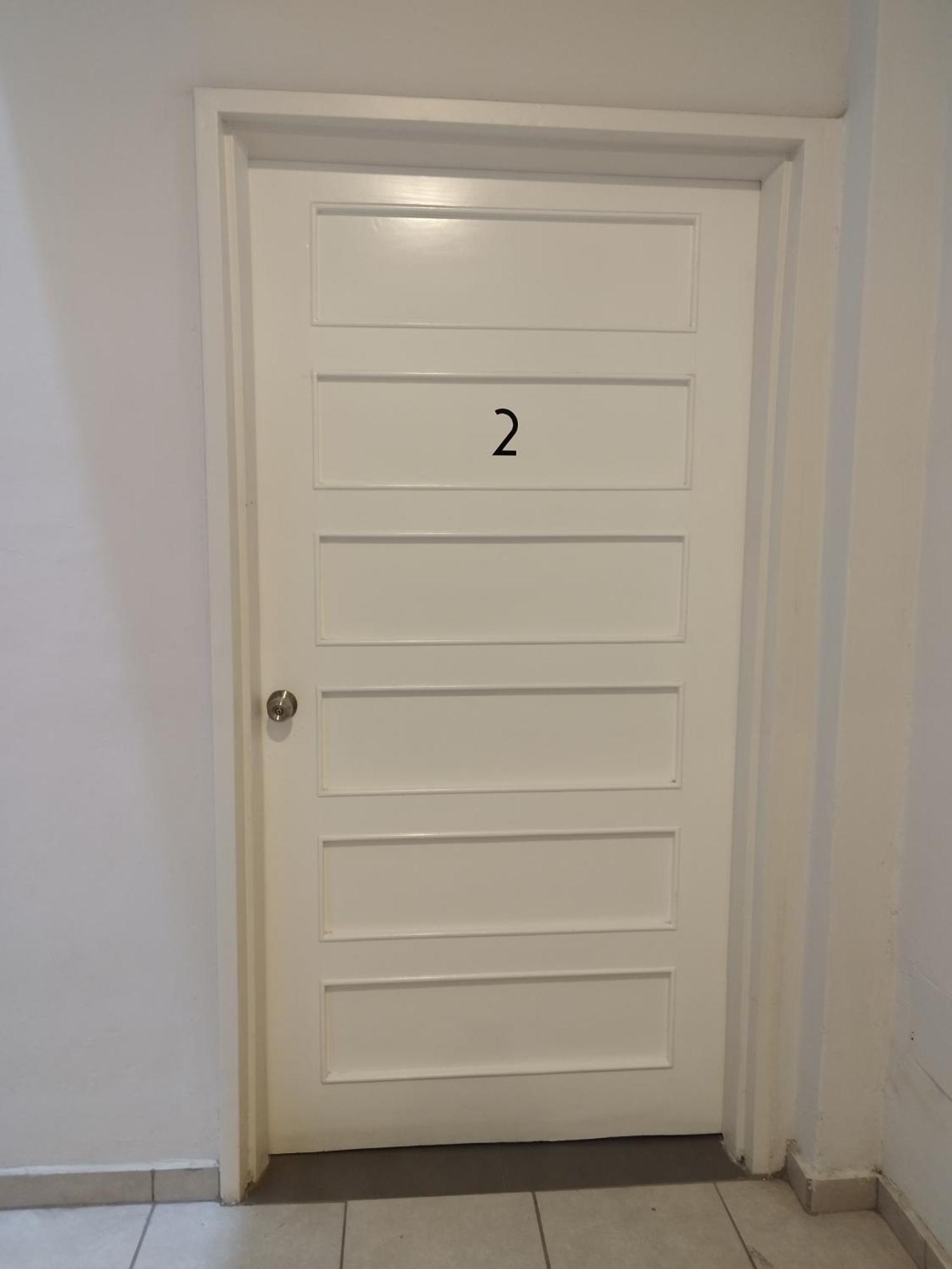 King D2 Guest house *