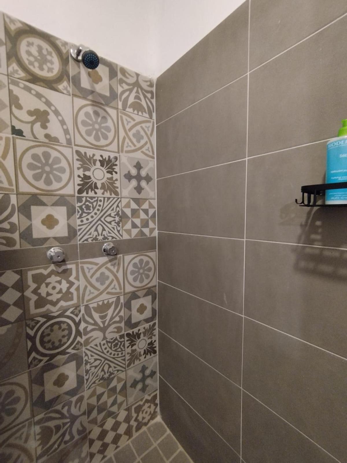 Guest house King D2 Guadalajara