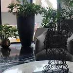 Departamento En Zona De Lujo Con Alberca Y Gym