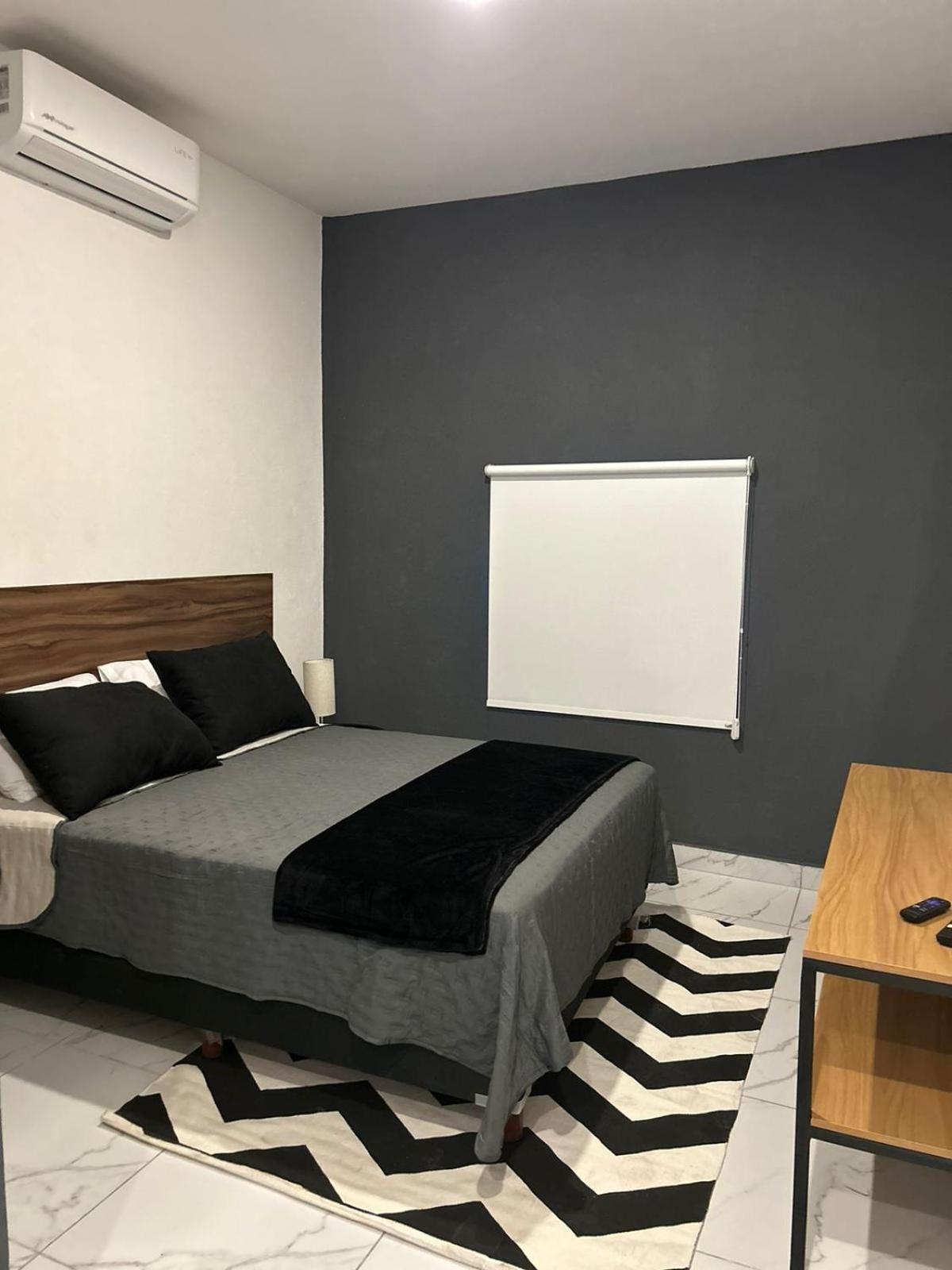 Apartment Vidrio Col Americana