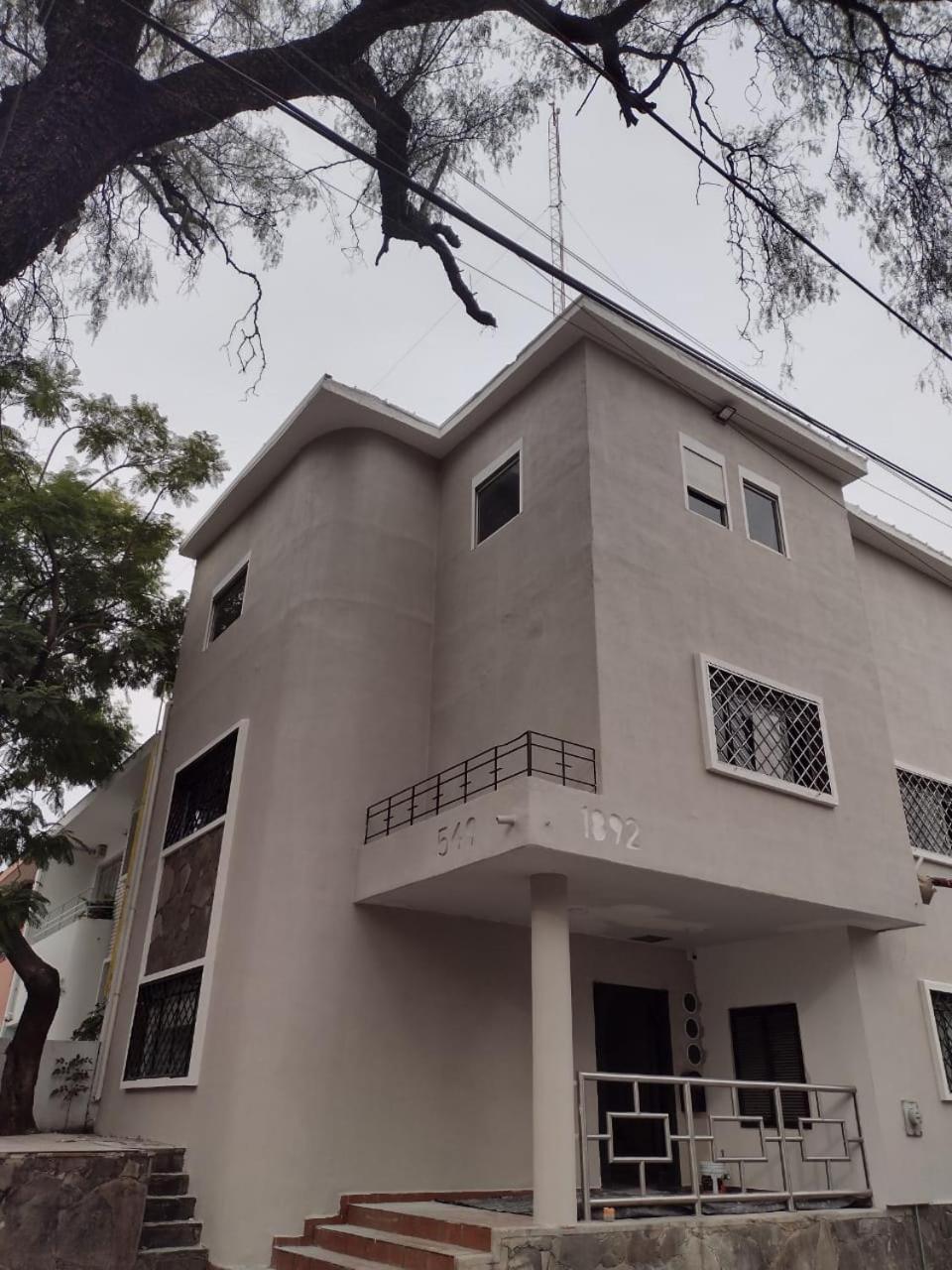 Apartment Vidrio Col Americana