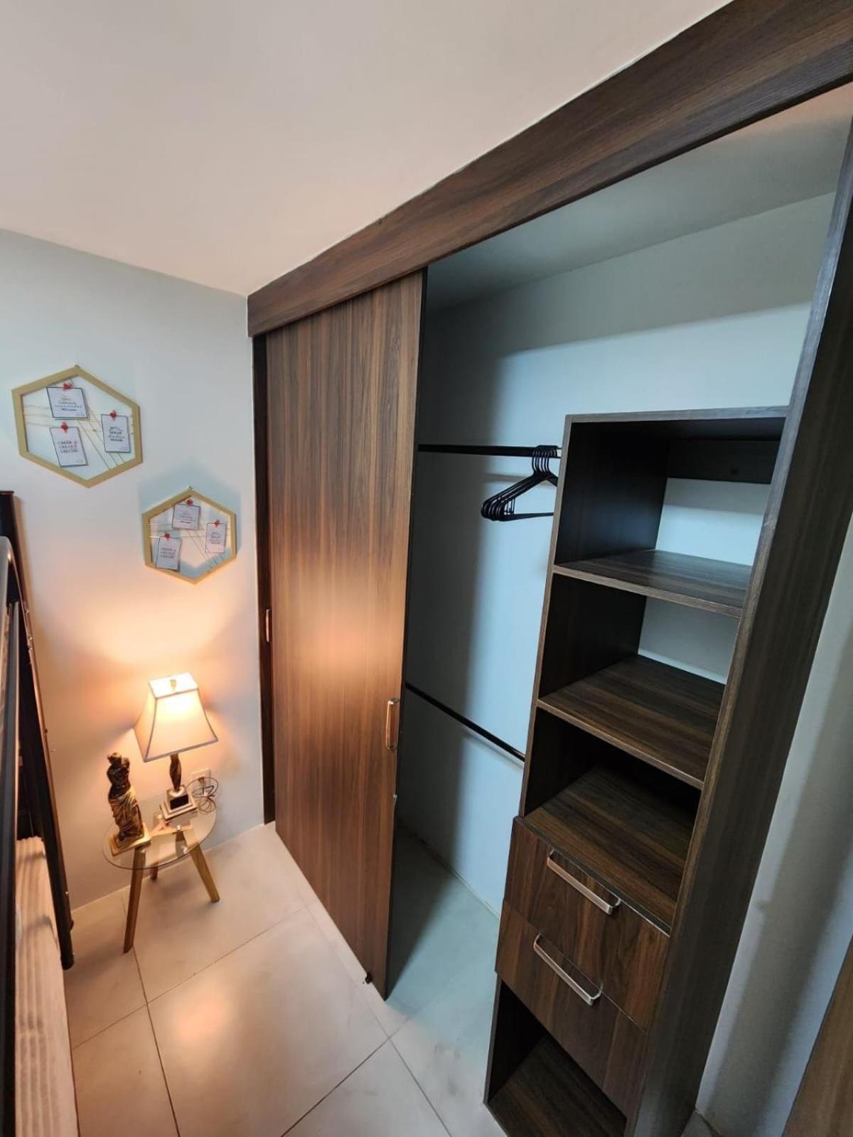 Apartamento Centrico, Con Alberca Y Estacionamiento Guadalajara