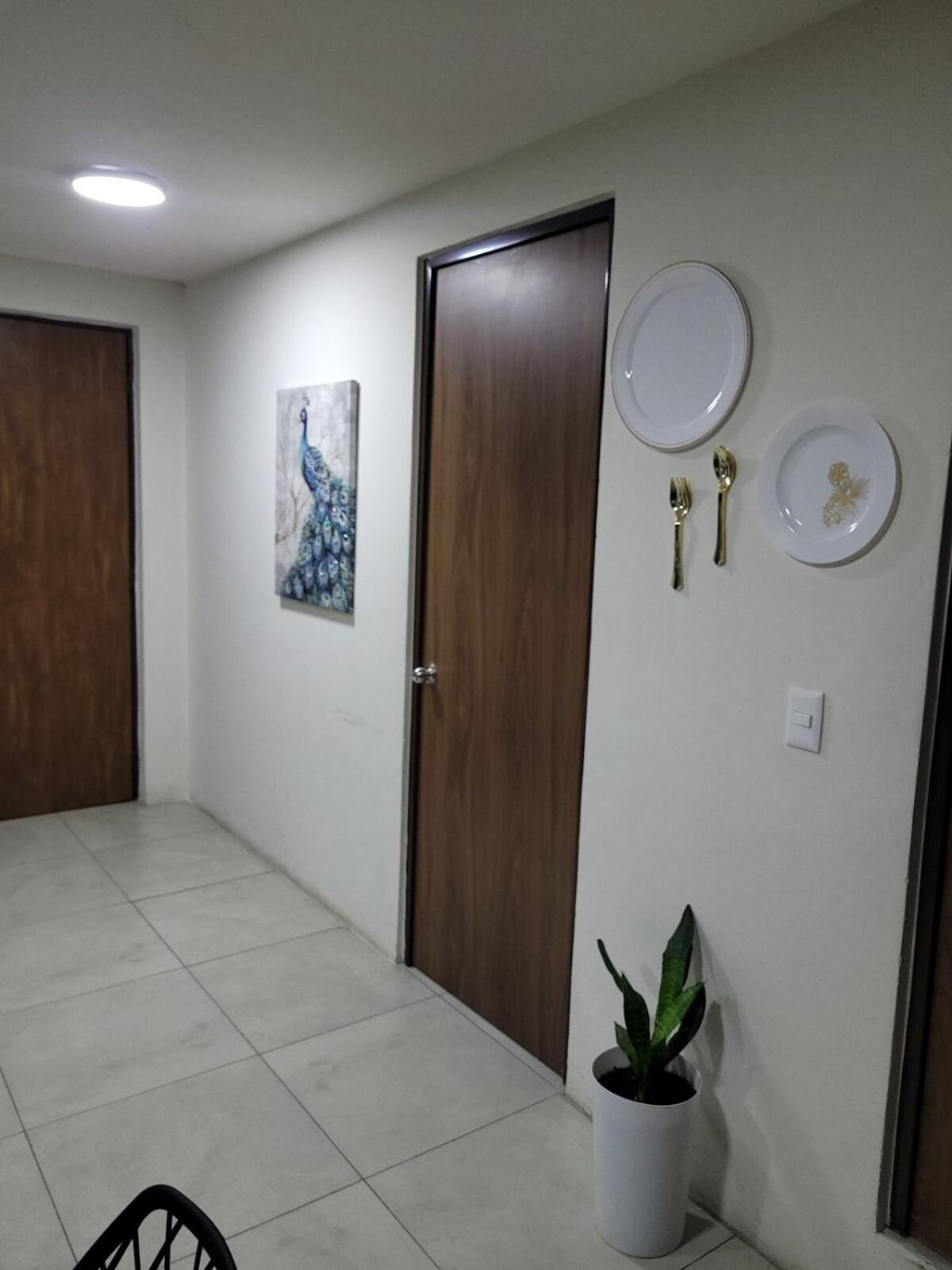 Centrico, Con Alberca Y Estacionamiento Apartamento