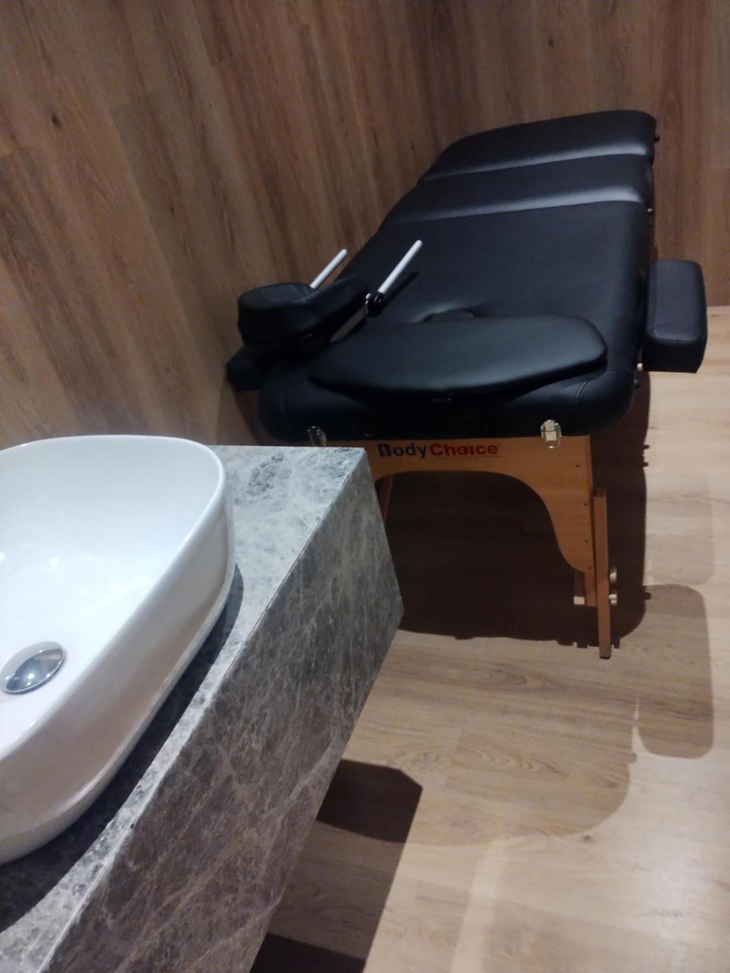 Departamento En Zona De Lujo Con Alberca Y Gym
